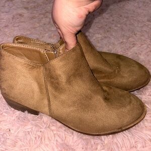 Stylish Tan Ankle Booties for Women
